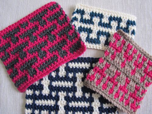 Mosaic crochet 1: introduction and first steps in flat mosaic crochet